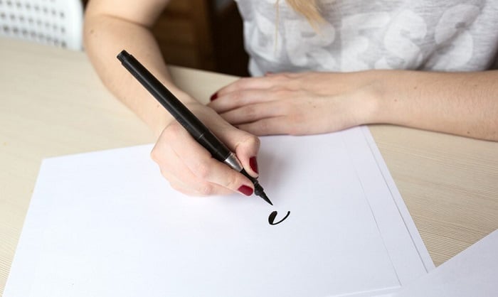 best-brush-pens-for-calligraphy