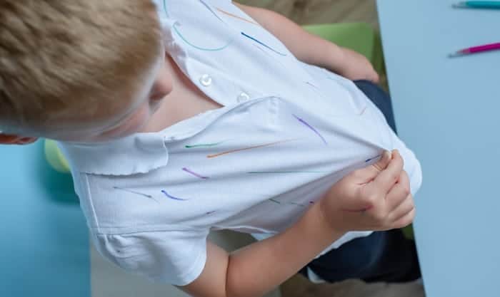 how to remove dry erase marker from clothes