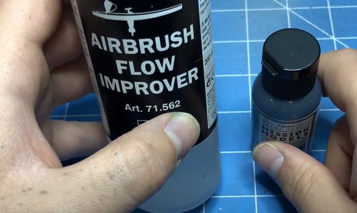 airbrush-cleaner-and-thinner