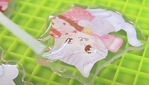 what-can-you-use-to-color-shrinky-dinks