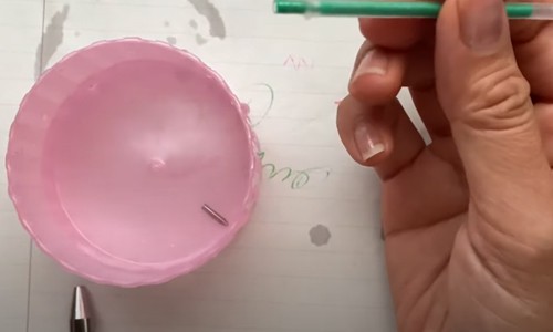 Fill-a-small-cup-or-container
