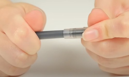 check-the-converter-of-caligraphy-pen