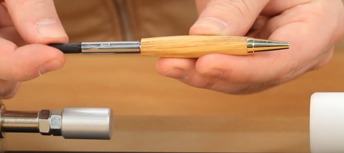 Assembling-the-pen-of-a-wooden-pen