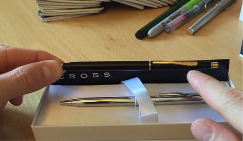 Check-For-Trims-of-Cross-pen