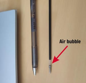 Step-To-Get-Air-bubble-in-the-Ballpoint-Pen