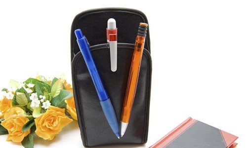 Vertical-Pen-Storage-to-Store-Your-Gel-Pen