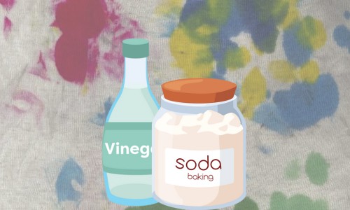 Using-Vinegar-and-Baking-Soda-to-Remove-Posca-Pen